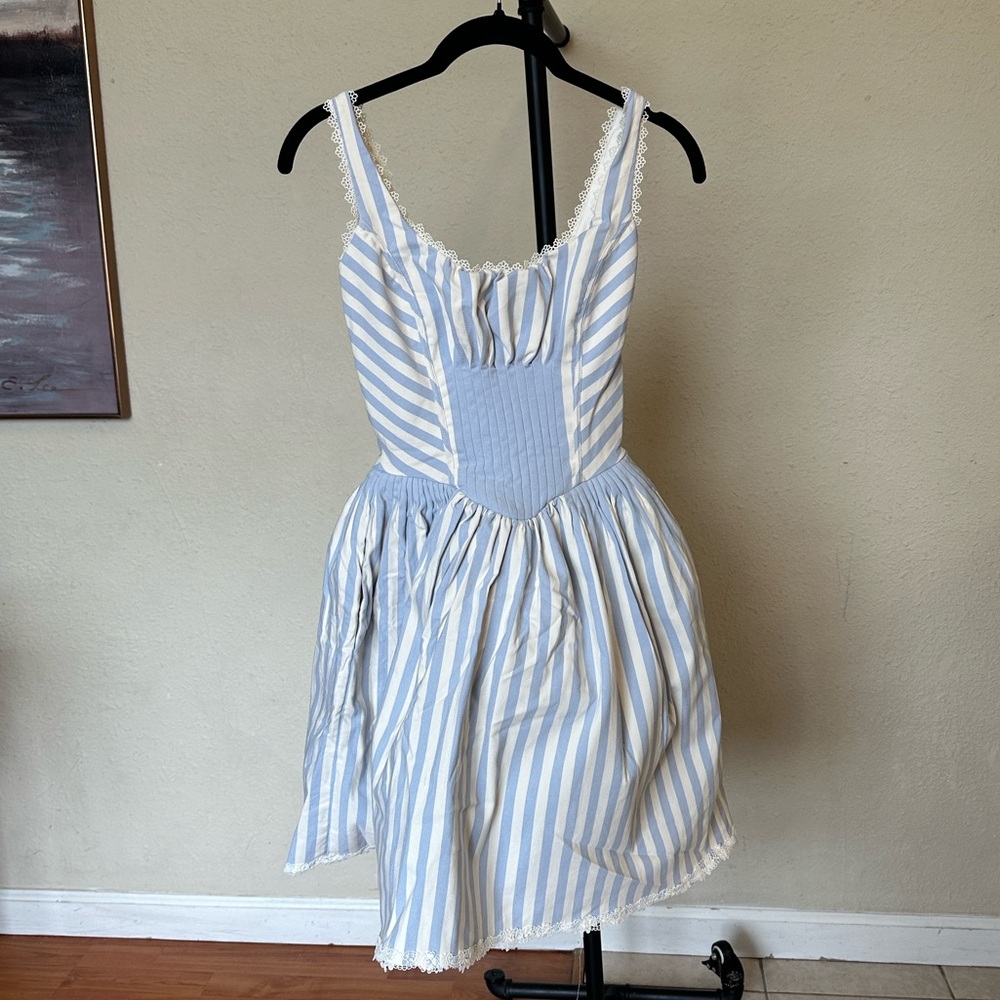 HOUSE OF CB ' Liesl Blue striped pintucked mini Dress NWOT  blue sz XS Tall long - Picture 5 of 16